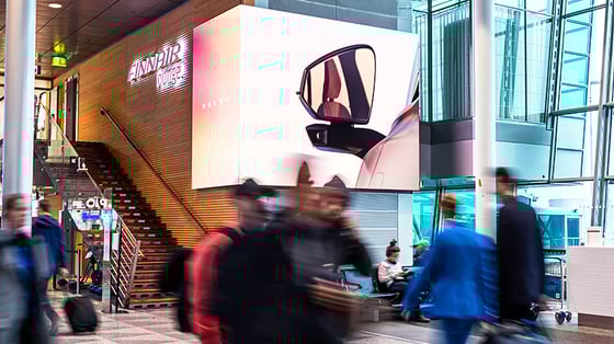 https://info.clearchannel.fi/hubfs/Highstreet_The_High_Street_LAS_Volvo.jpg
