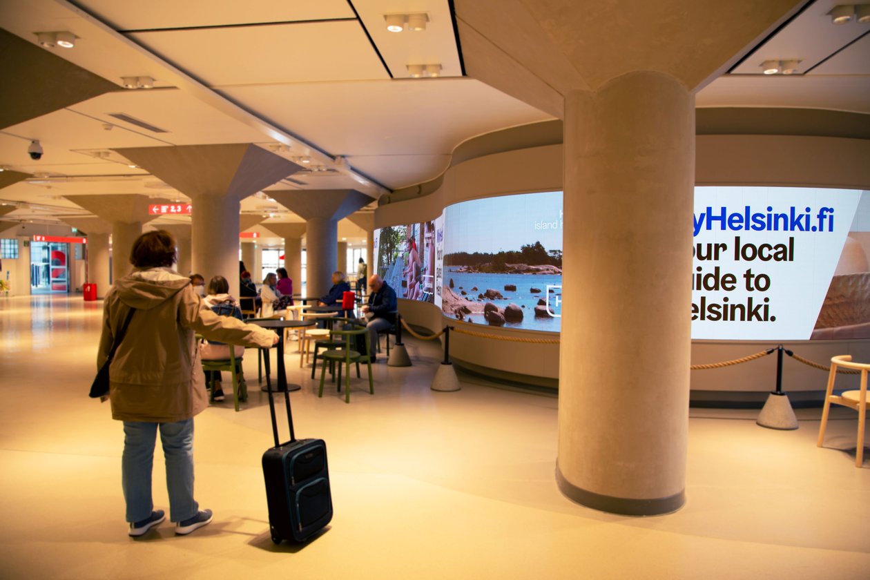Katajanokka curved LED
