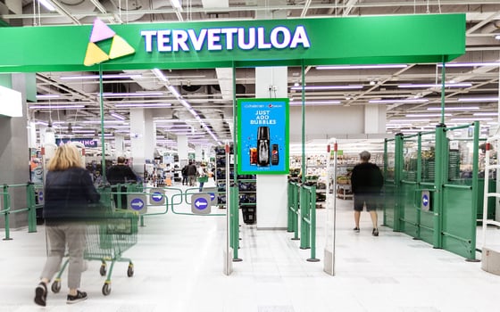 https://info.clearchannel.fi/hubfs/Store-Digital-verkosto-mediapinta.jpg