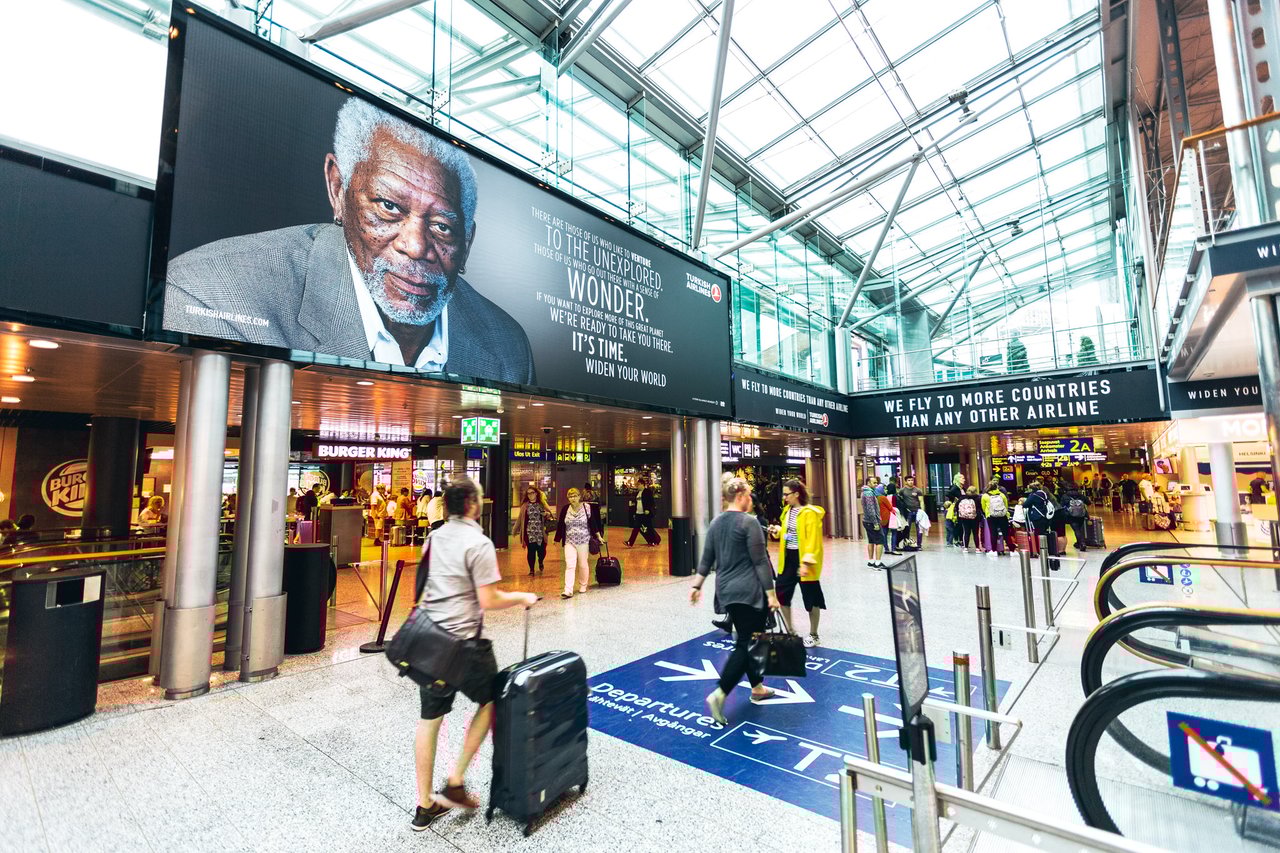 Turkish Airlines_Meeting Point Branding_6_T2