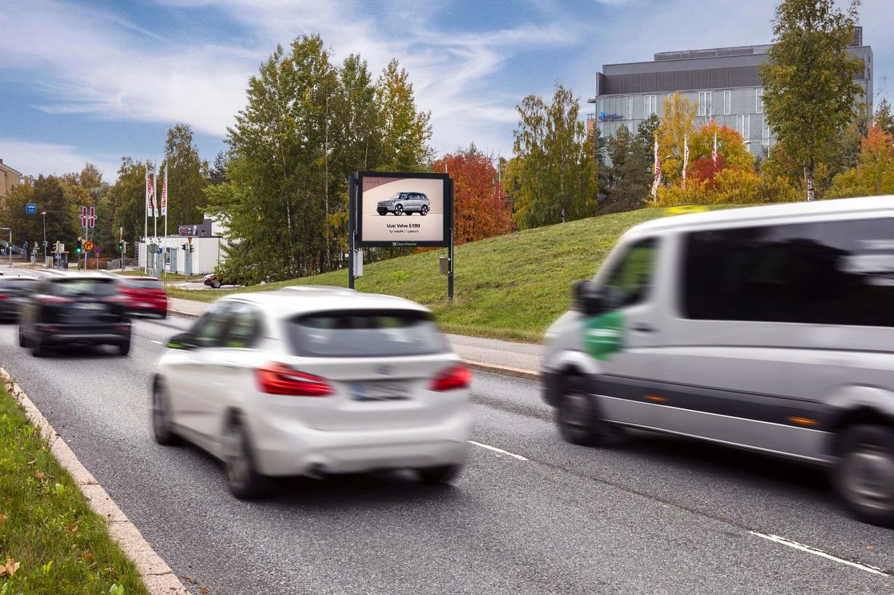 Digitaalinen ulkomainos - Panorama - Volvo