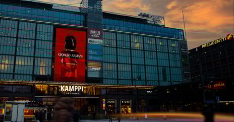 theWall-Armani